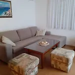 Apartman Mira